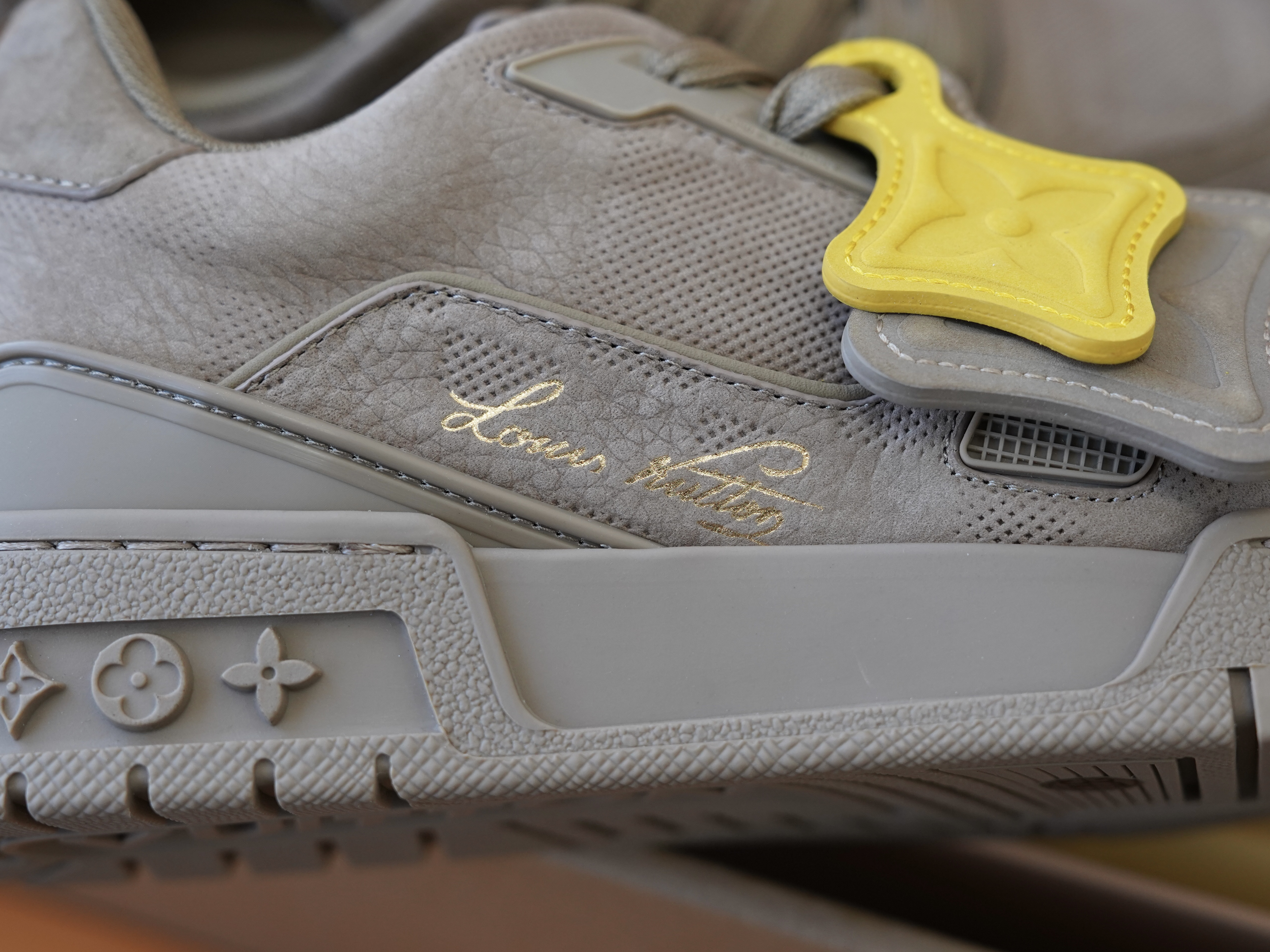 1AHCWR LV Trainer Sneaker