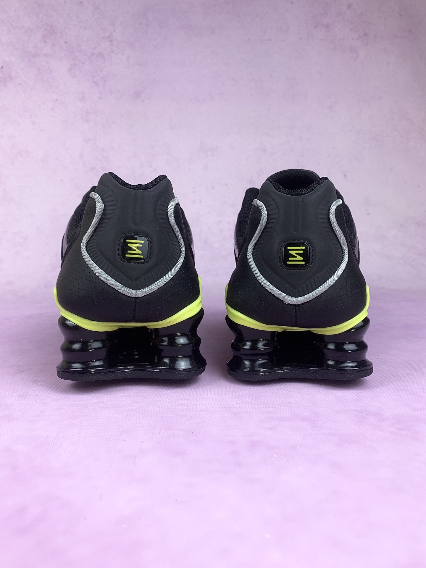 Nike Shox TL "Black/Dynamic Yellow/Metallic Silver"