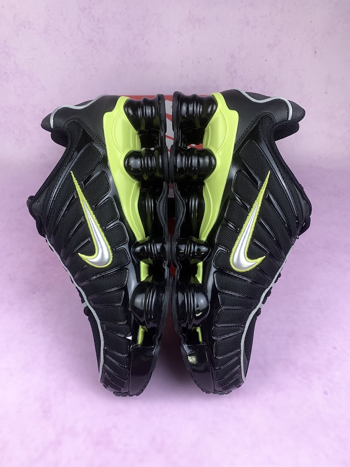 Nike Shox TL "Black/Dynamic Yellow/Metallic Silver"