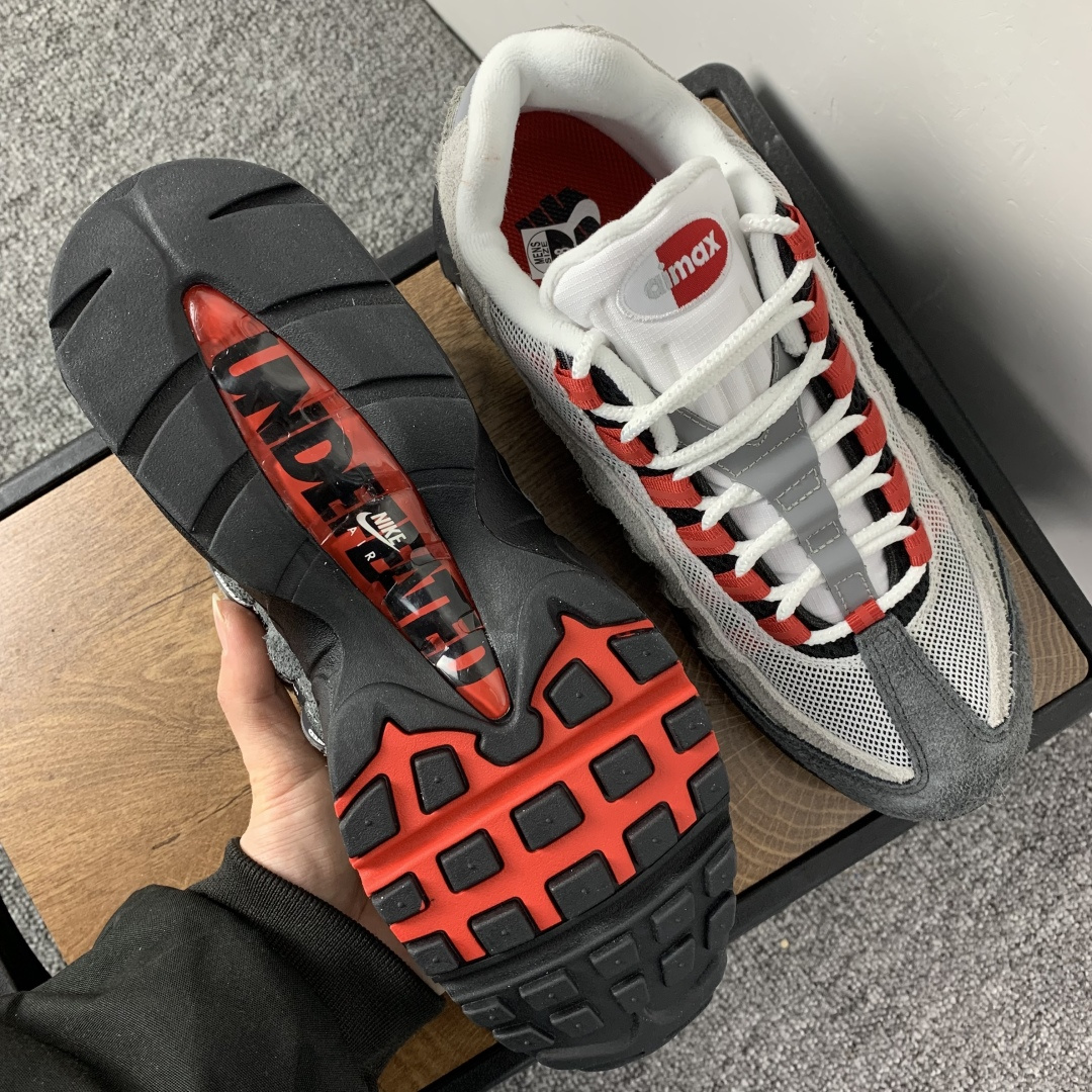 UNDEFEATED × Nike Air Max 95 SP "Fire Red" (Tokyo Exclusive)