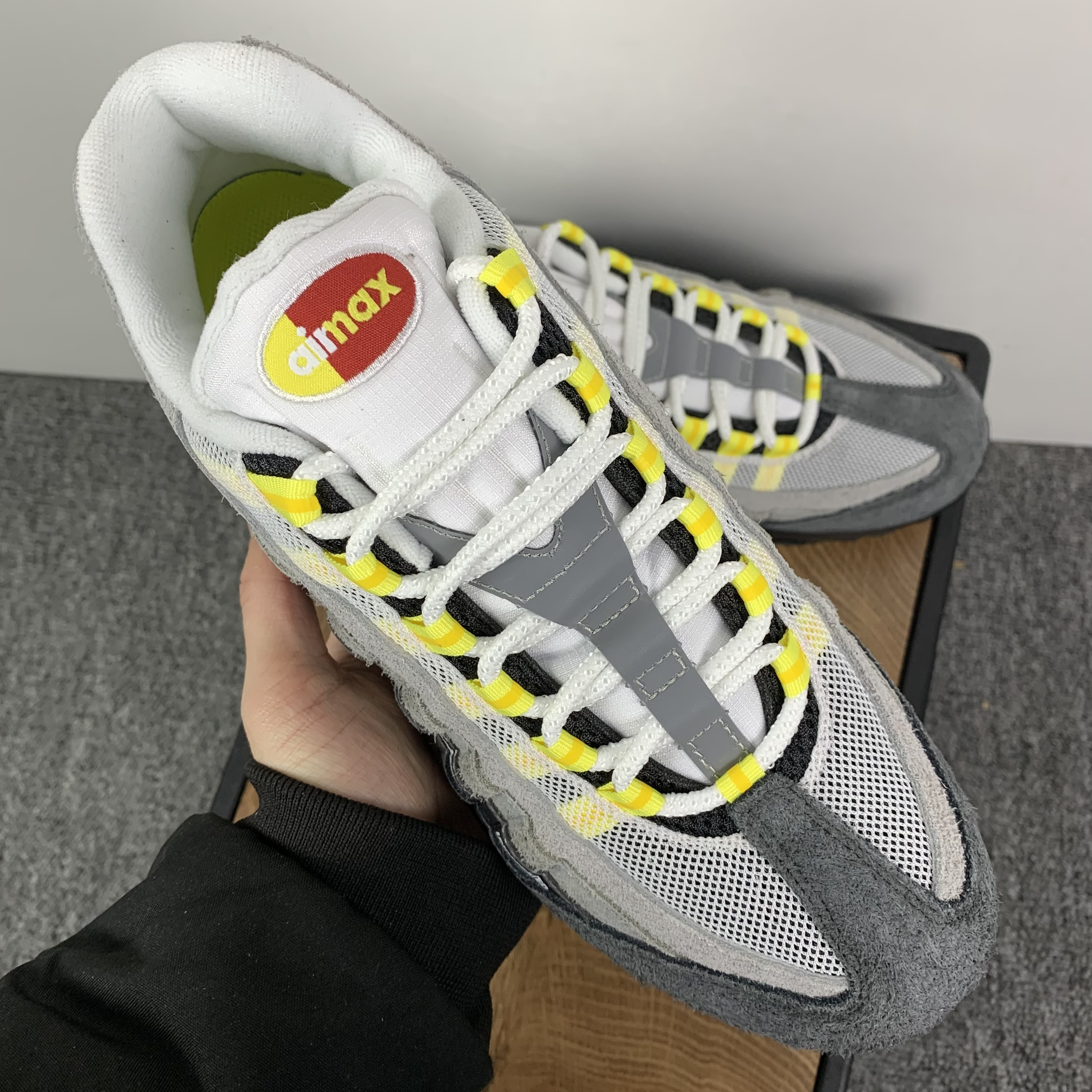 UNDEFEATED × Nike Air Max 95 SP "Opti Yellow" (Shanghai Exclusive)