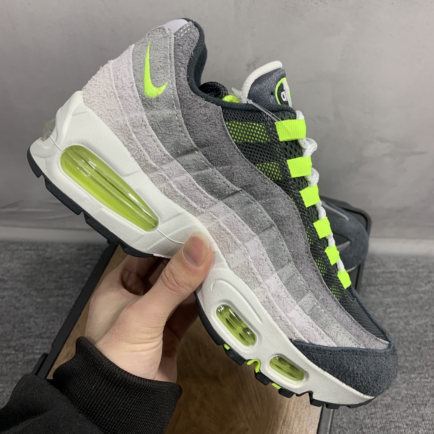 MoMA Design Store Exclusive Nike Air Max 95 OG "Reverse Neon"