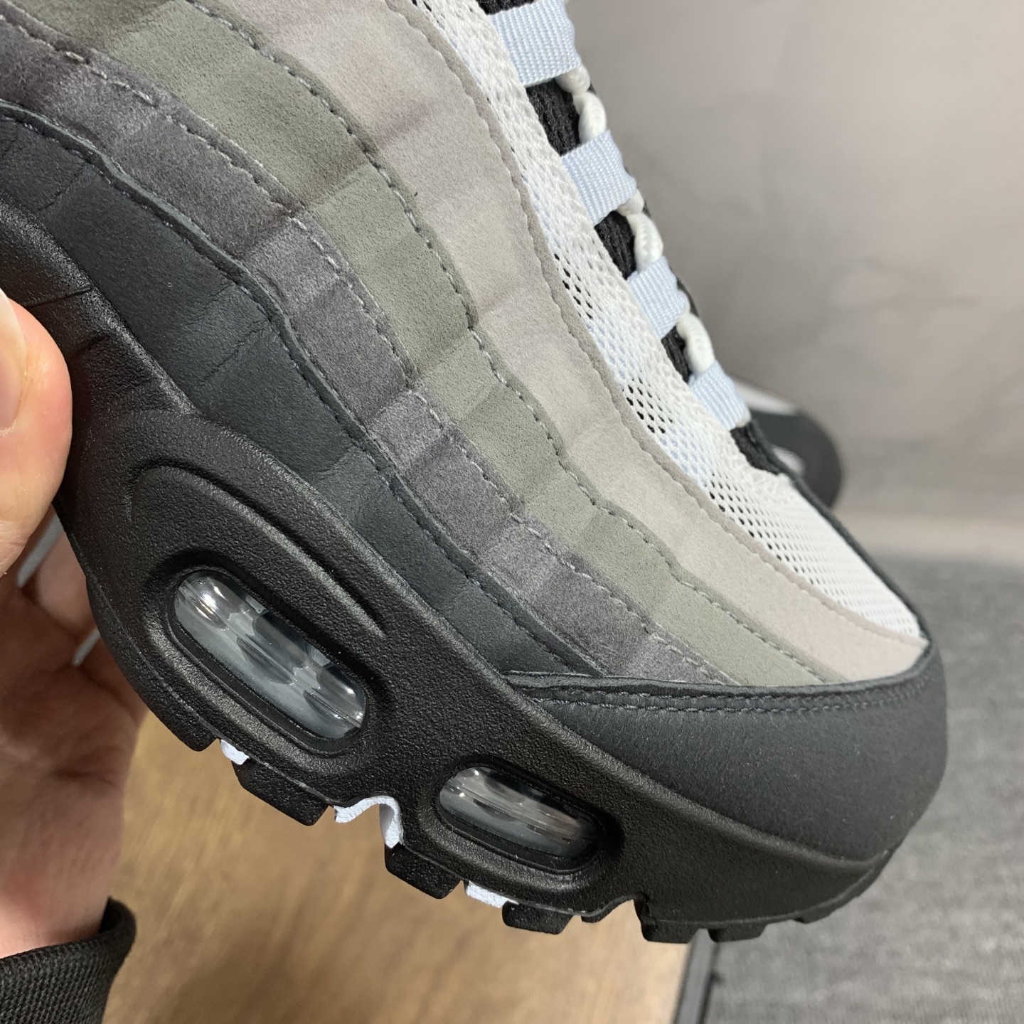 Nike Women's Air Max 95 OG Big Bubble "Blue Tint"