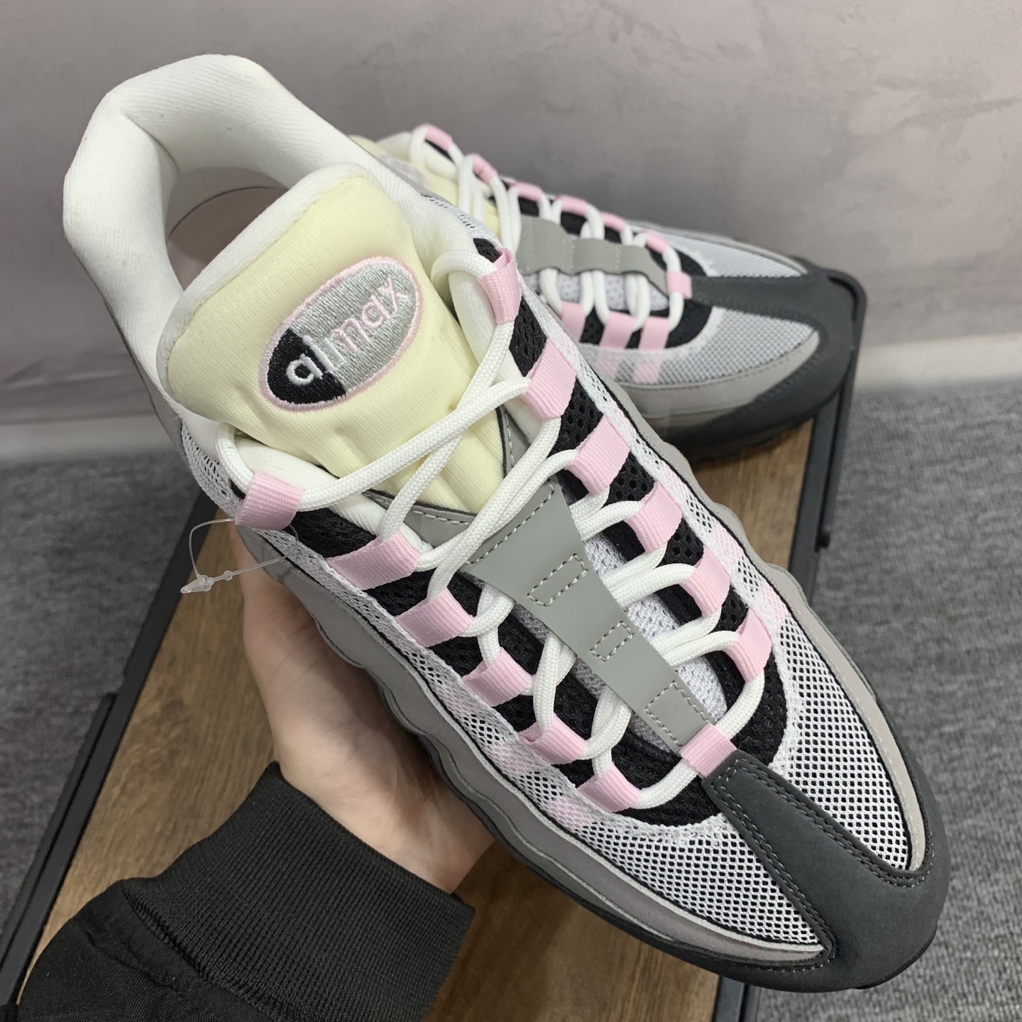 Nike Air Max 95 Big Bubble OG "Pink Foam"