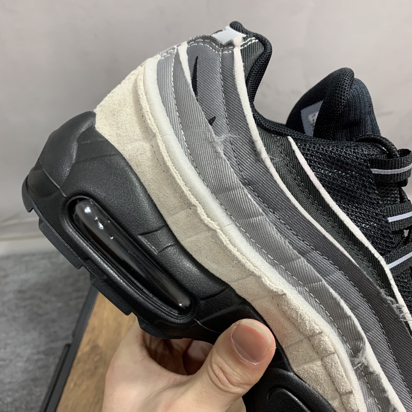 COMME des GARCONS × Nike Air Max 95 "Charcoal"