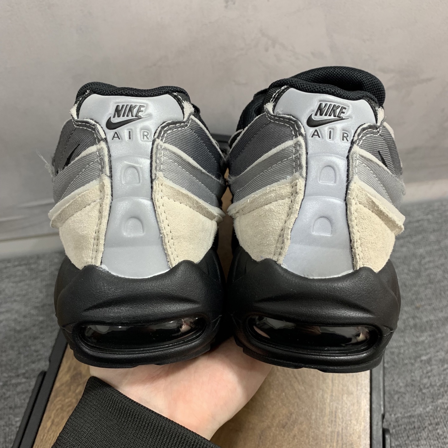 COMME des GARCONS × Nike Air Max 95 "Charcoal"