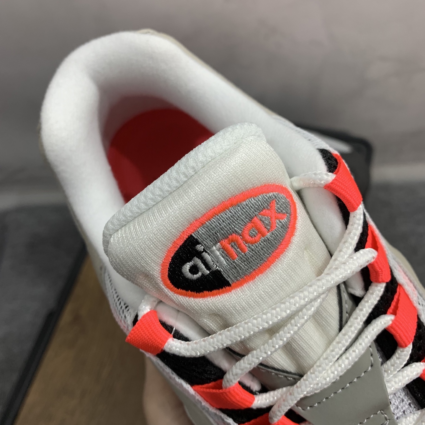 Nike Air Max 95 OG Big Bubble "Medium Ash/Solar Red"