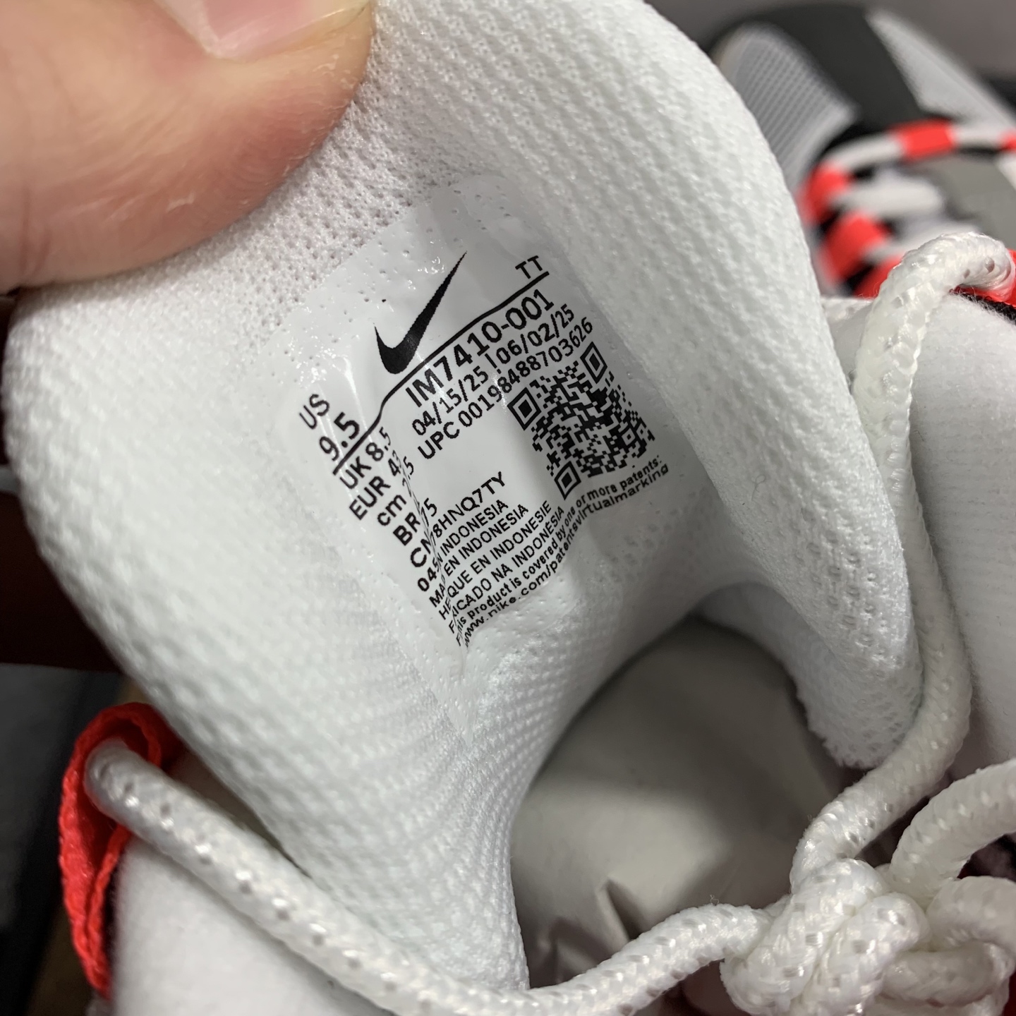 Nike Air Max 95 OG Big Bubble "Medium Ash/Solar Red"