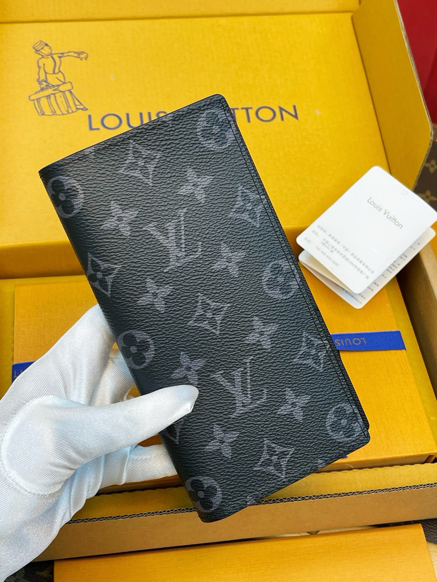 M61697 Brazza Wallet Monogram Eclipse