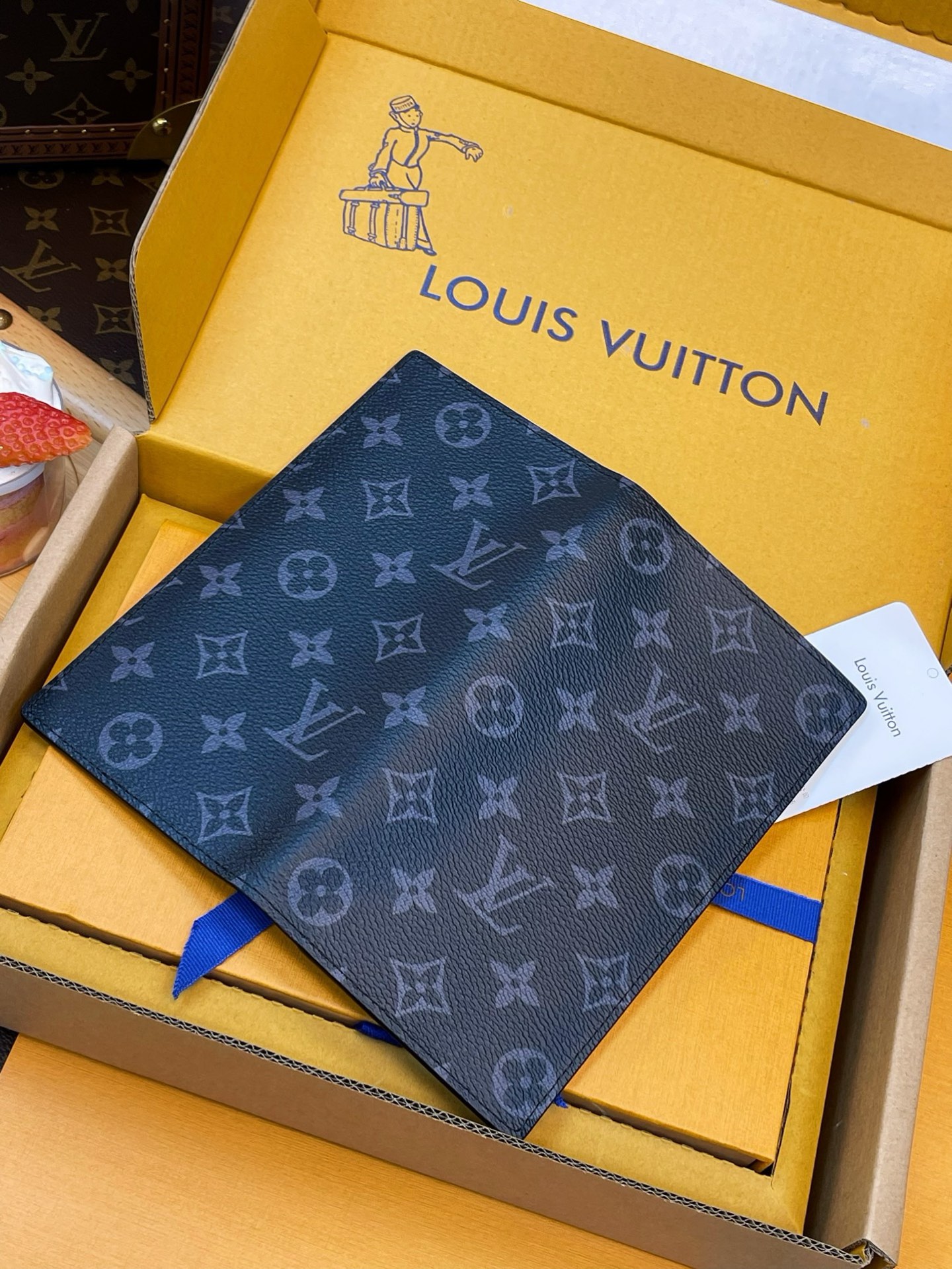 M61697 Brazza Wallet Monogram Eclipse