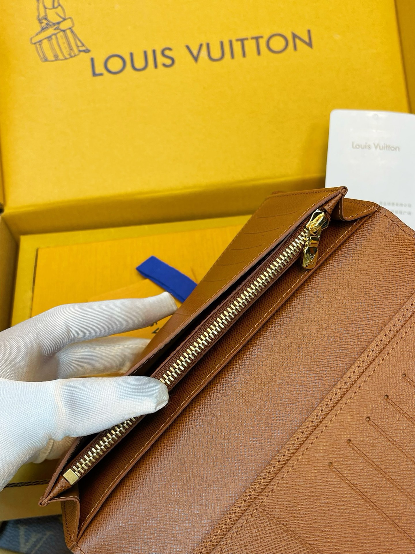 M66540 Brazza Wallet Monogram Eclipse