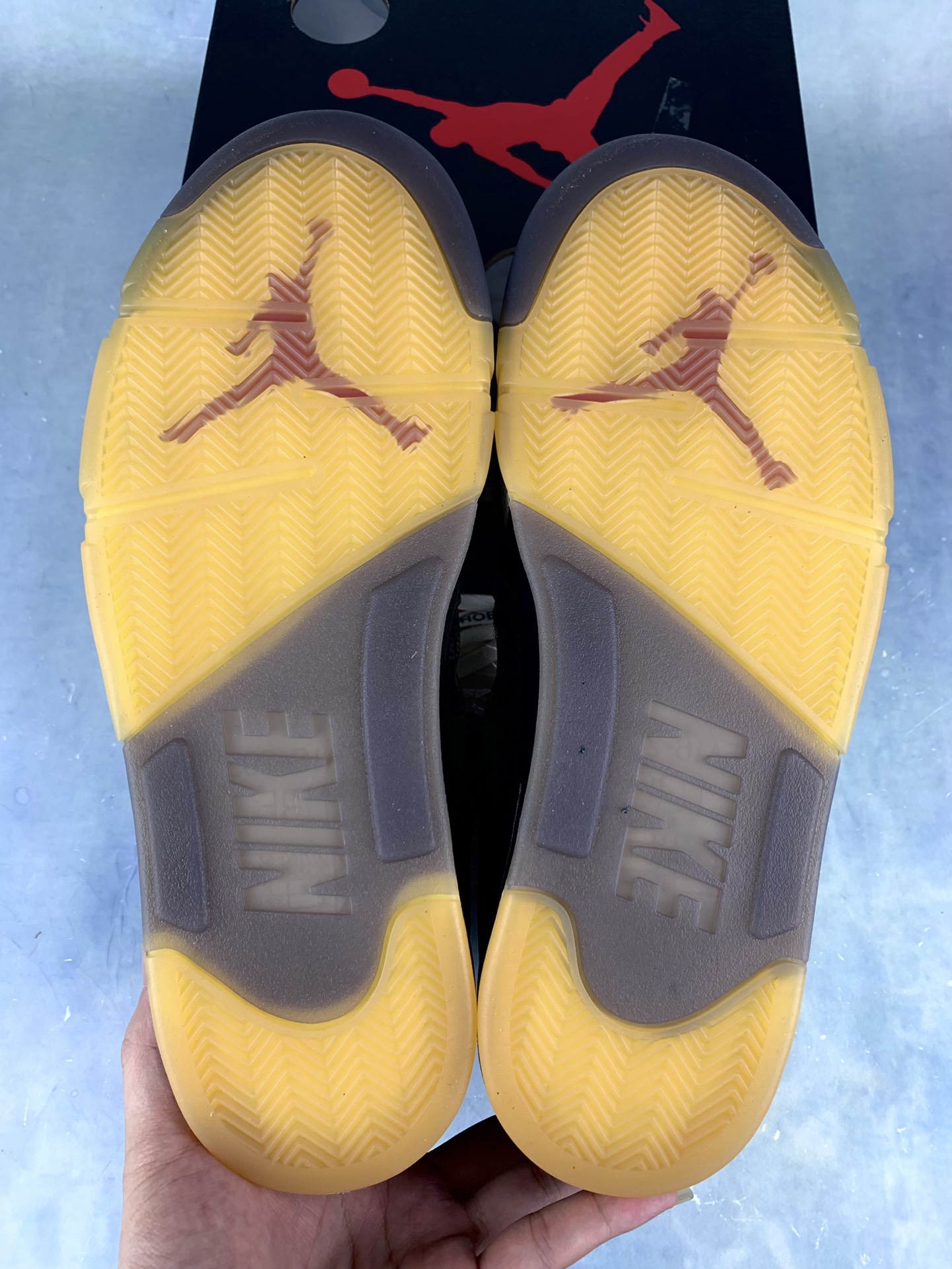 【LJR】Off-White × Nike Air Jordan 5 "Black/Muslin/Fire Red"