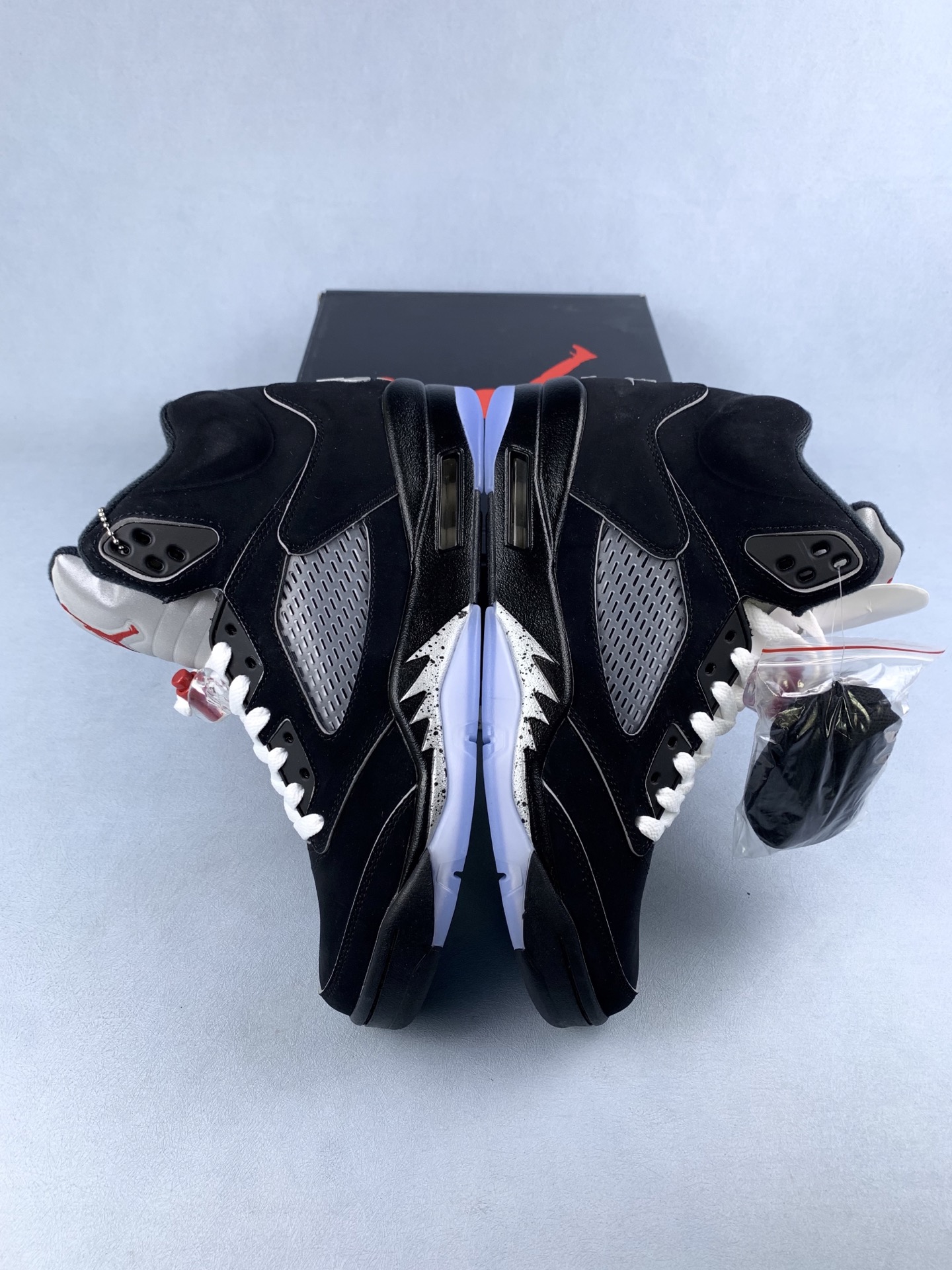 Nike Air Jordan 5 Retro OG "Black Metallic Reimagined"