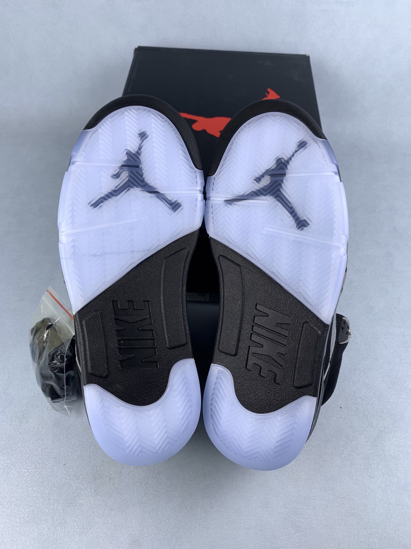 Nike Air Jordan 5 Retro OG "Black Metallic Reimagined"