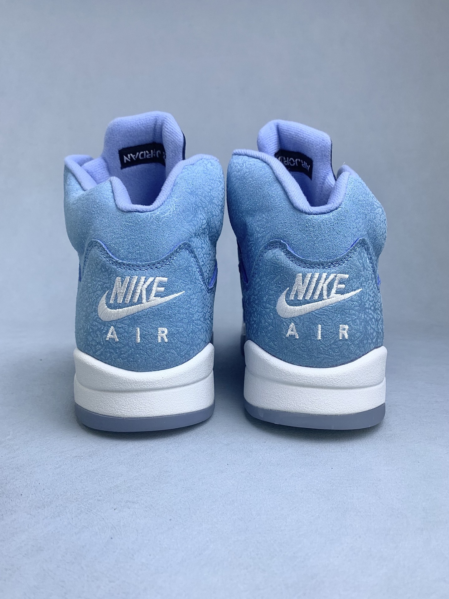 Nike Air Jordan 5 Retro 'UNC'