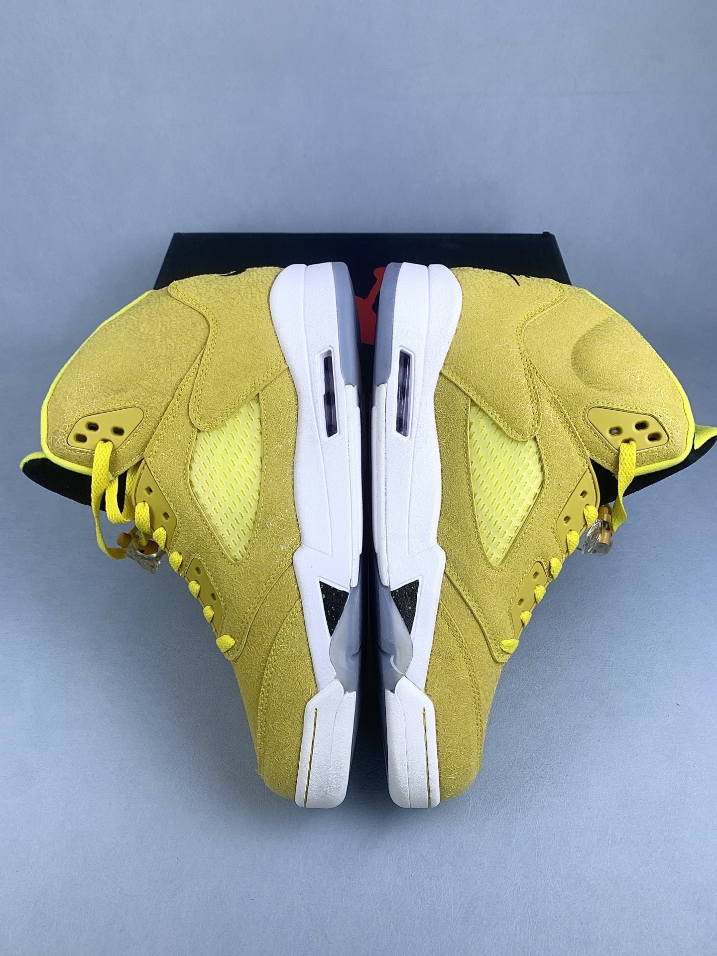 Nike Air Jordan 5 Retro 'NCAA Pack - Michigan'