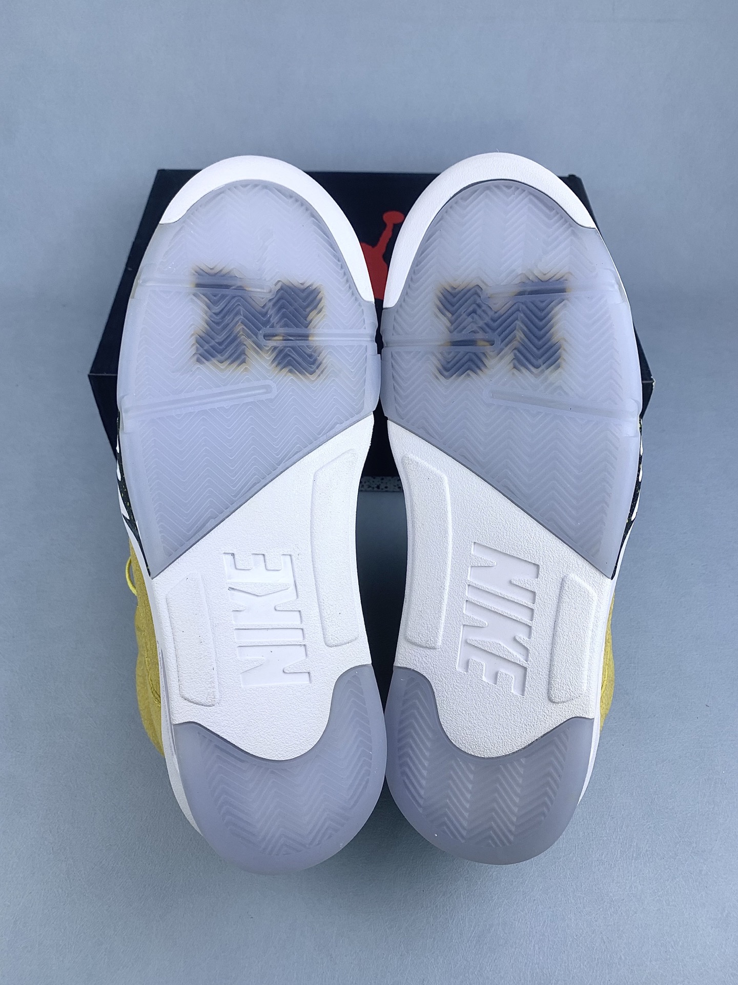 Nike Air Jordan 5 Retro 'NCAA Pack - Michigan'