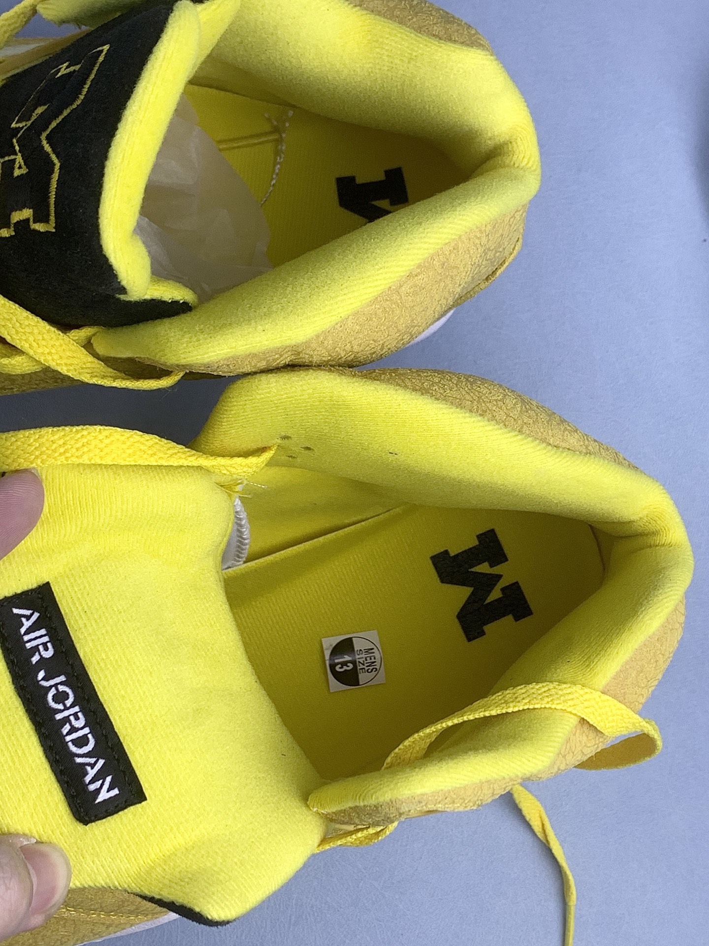 Nike Air Jordan 5 Retro 'NCAA Pack - Michigan'