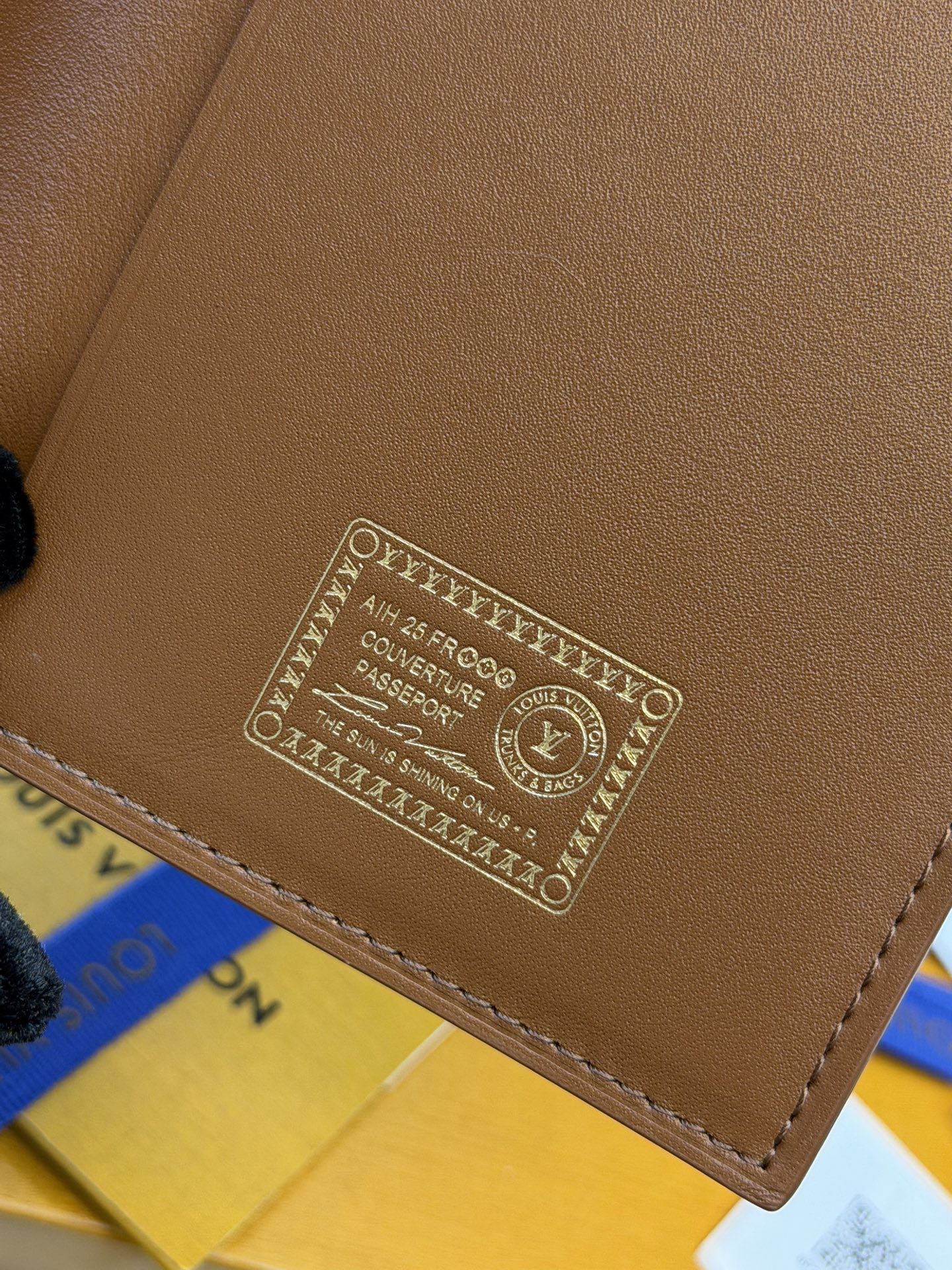 M26059 Passport cover
