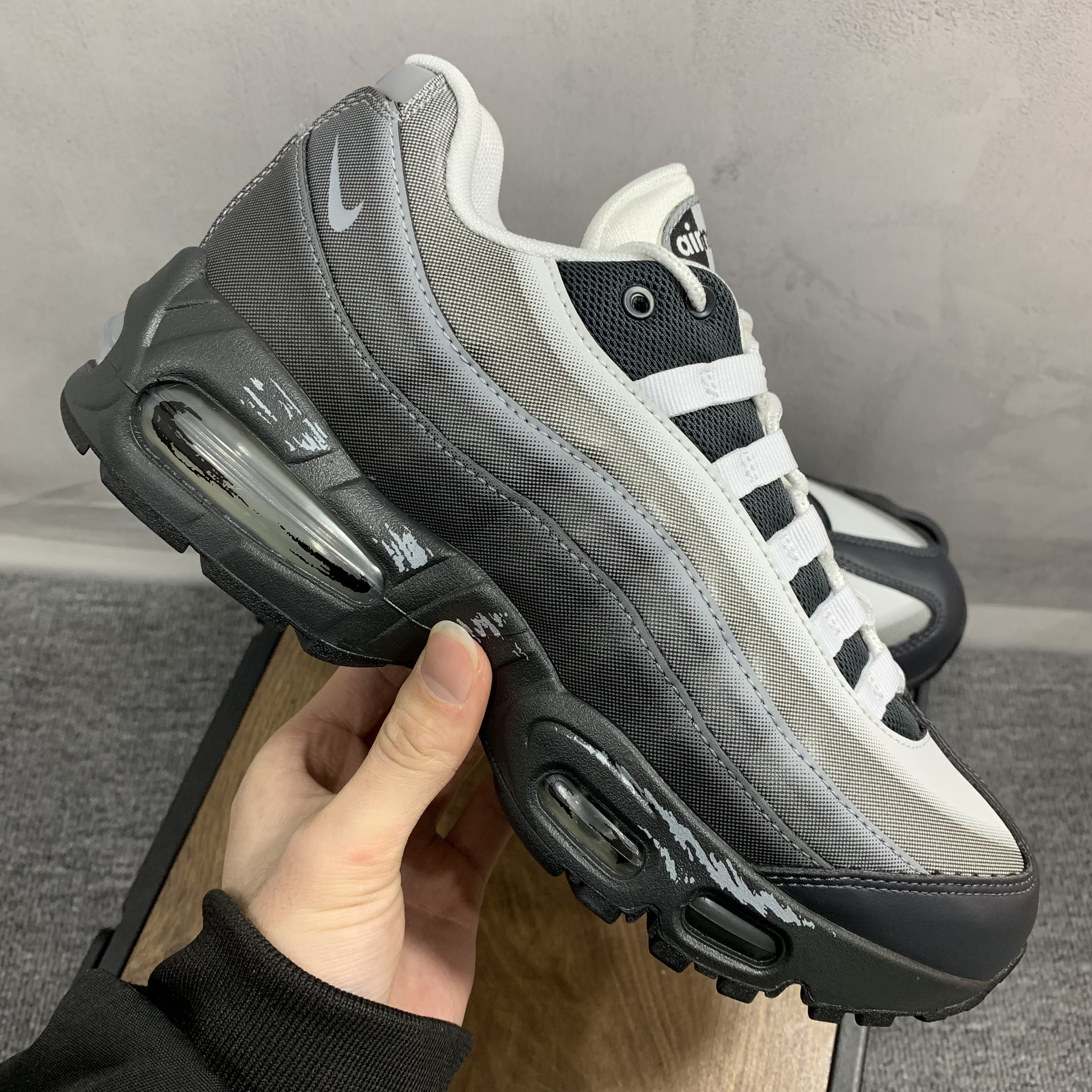 Yu-Gi-Oh! x Nike Air Max 95 "AirMuscle/Jonouchi" (Japan Exclusive)