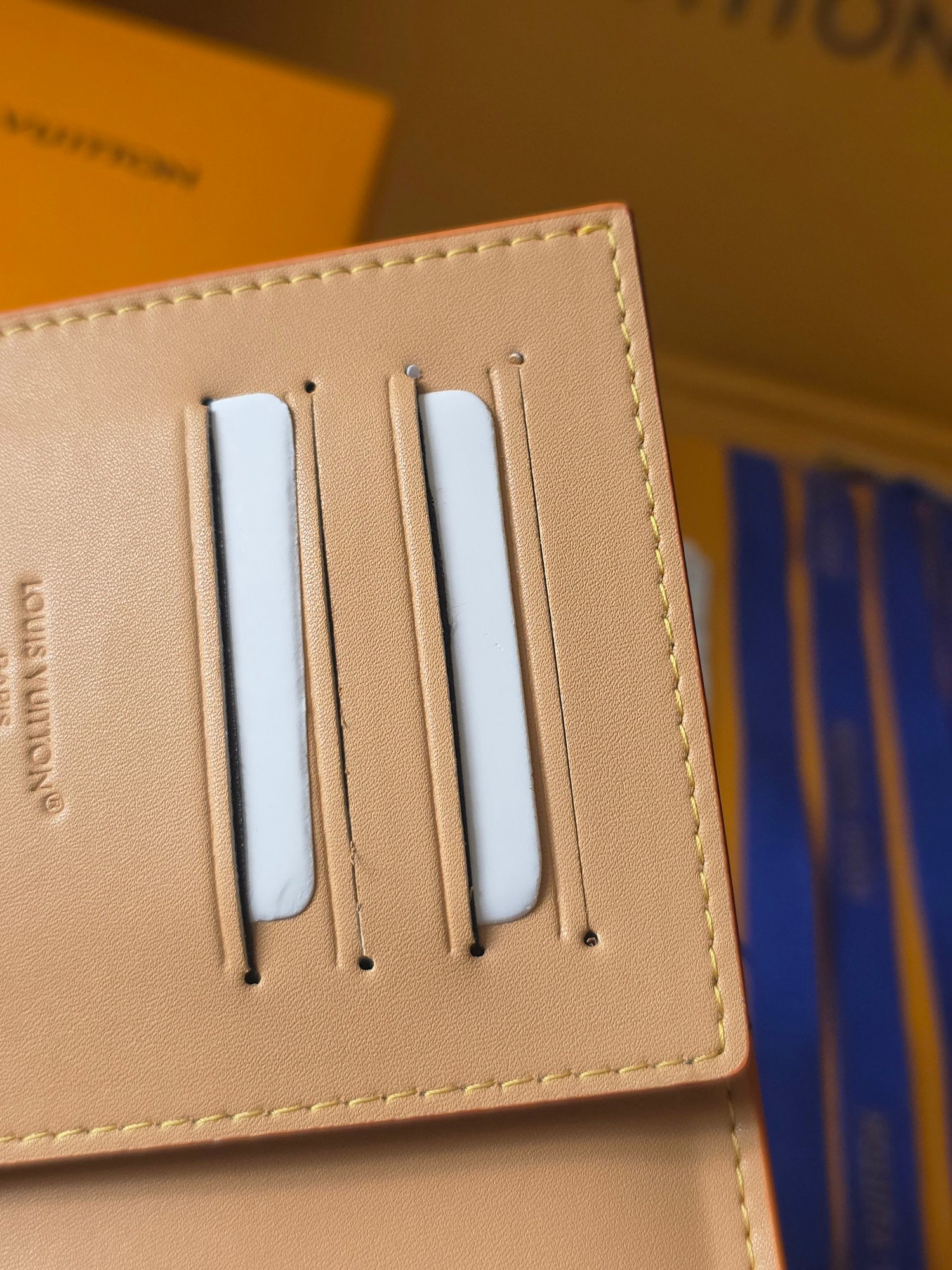 M26832 Passport Cover