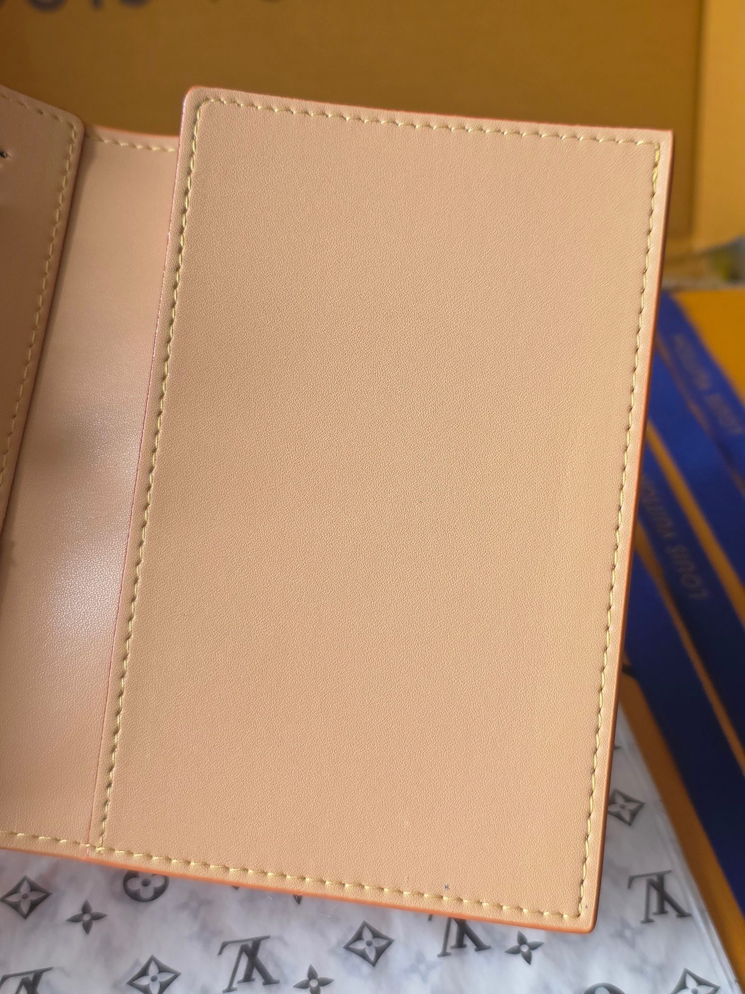 M26832 Passport Cover