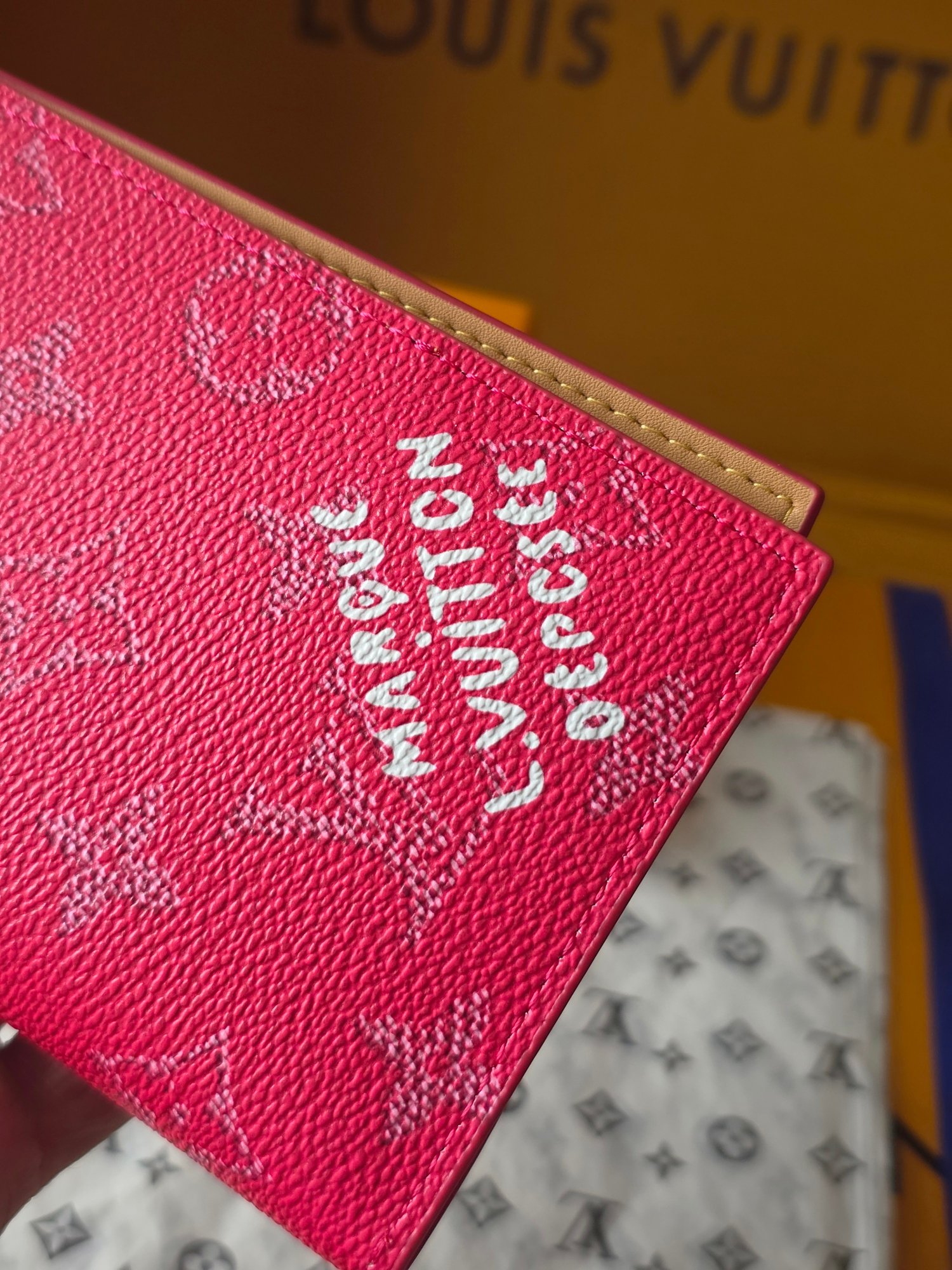 M26831 Passport Cover