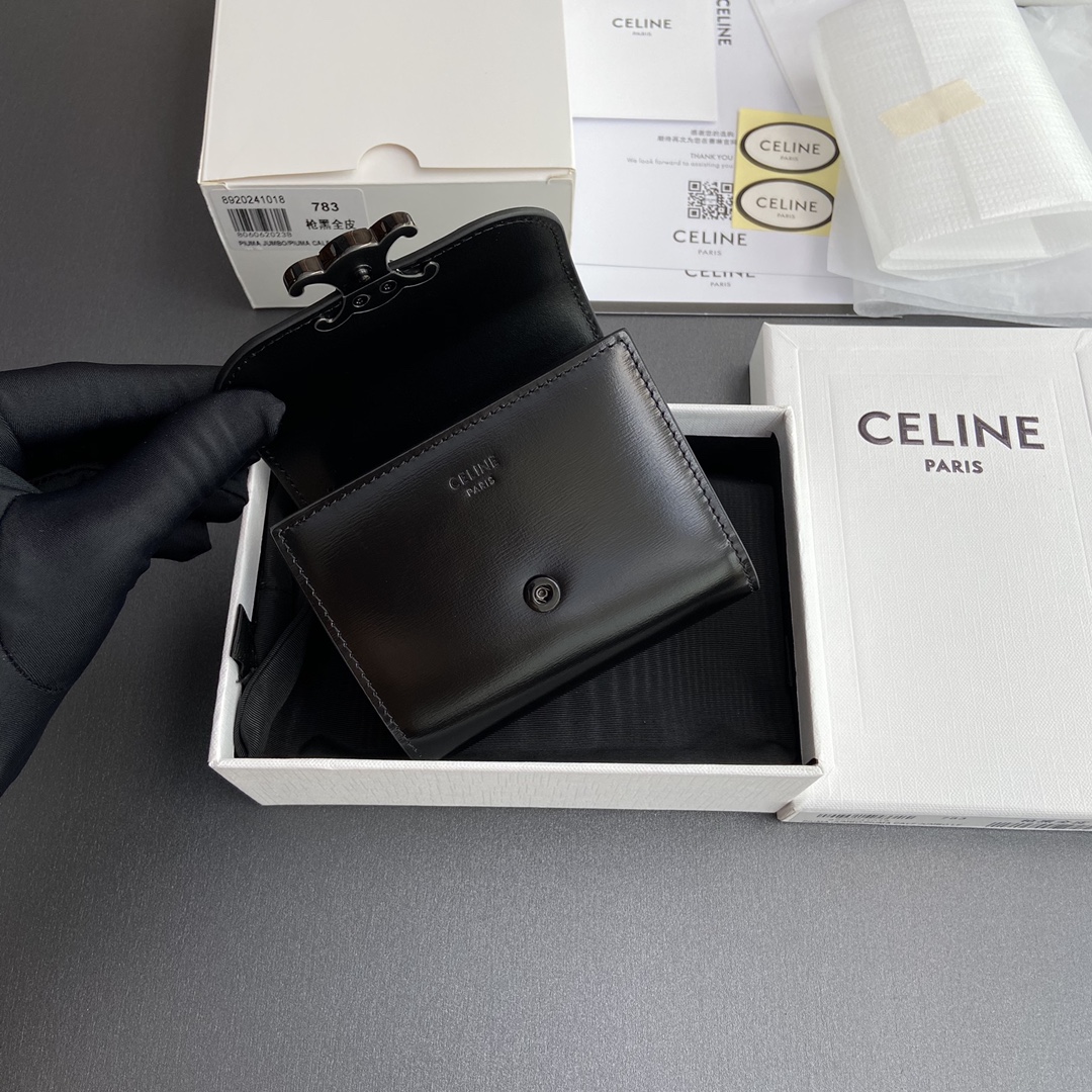 CELINE スモール フラップウォレット トリオンフ / シャイニーカーフスキン