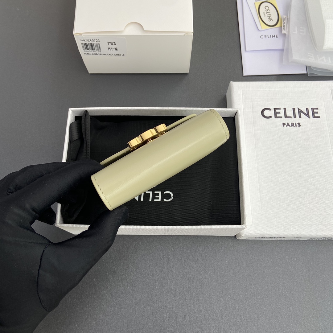 CELINE スモール フラップウォレット トリオンフ / シャイニーカーフスキン