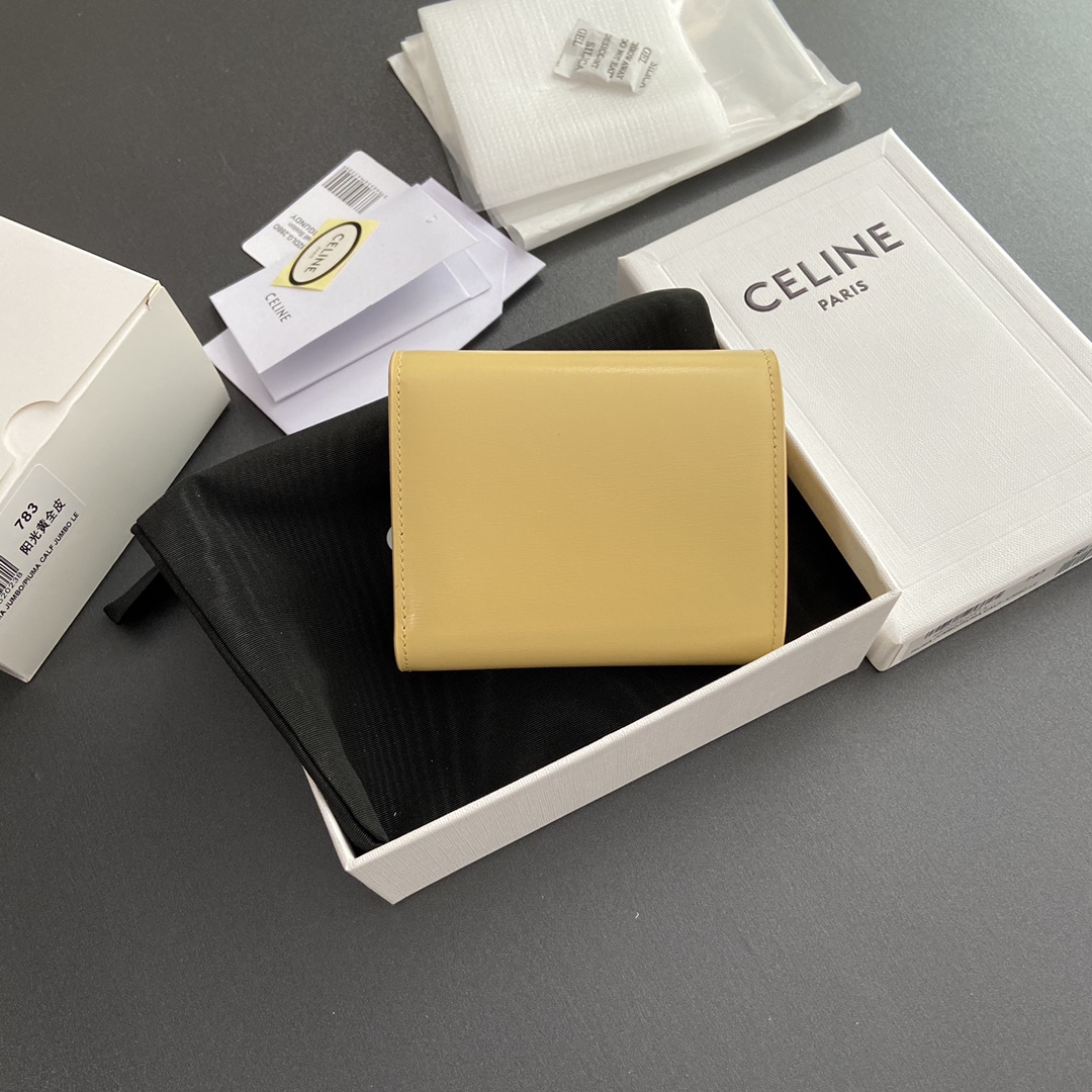 CELINE スモール フラップウォレット トリオンフ / シャイニーカーフスキン
