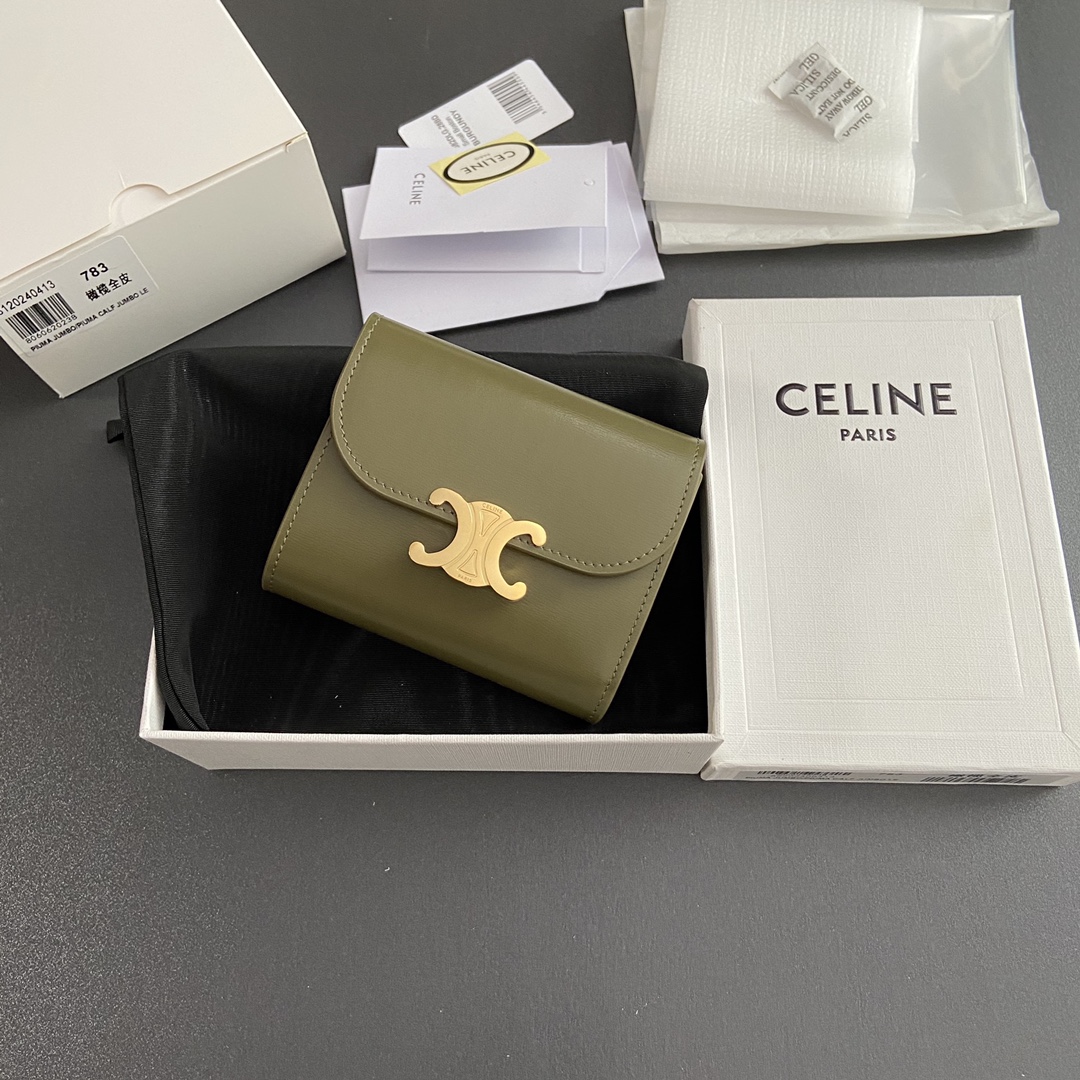 CELINE スモール フラップウォレット トリオンフ / シャイニーカーフスキン