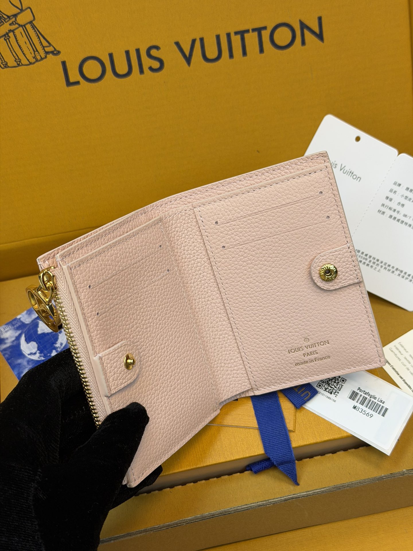 M83569 Lisa Wallet in Monogram Empreinte