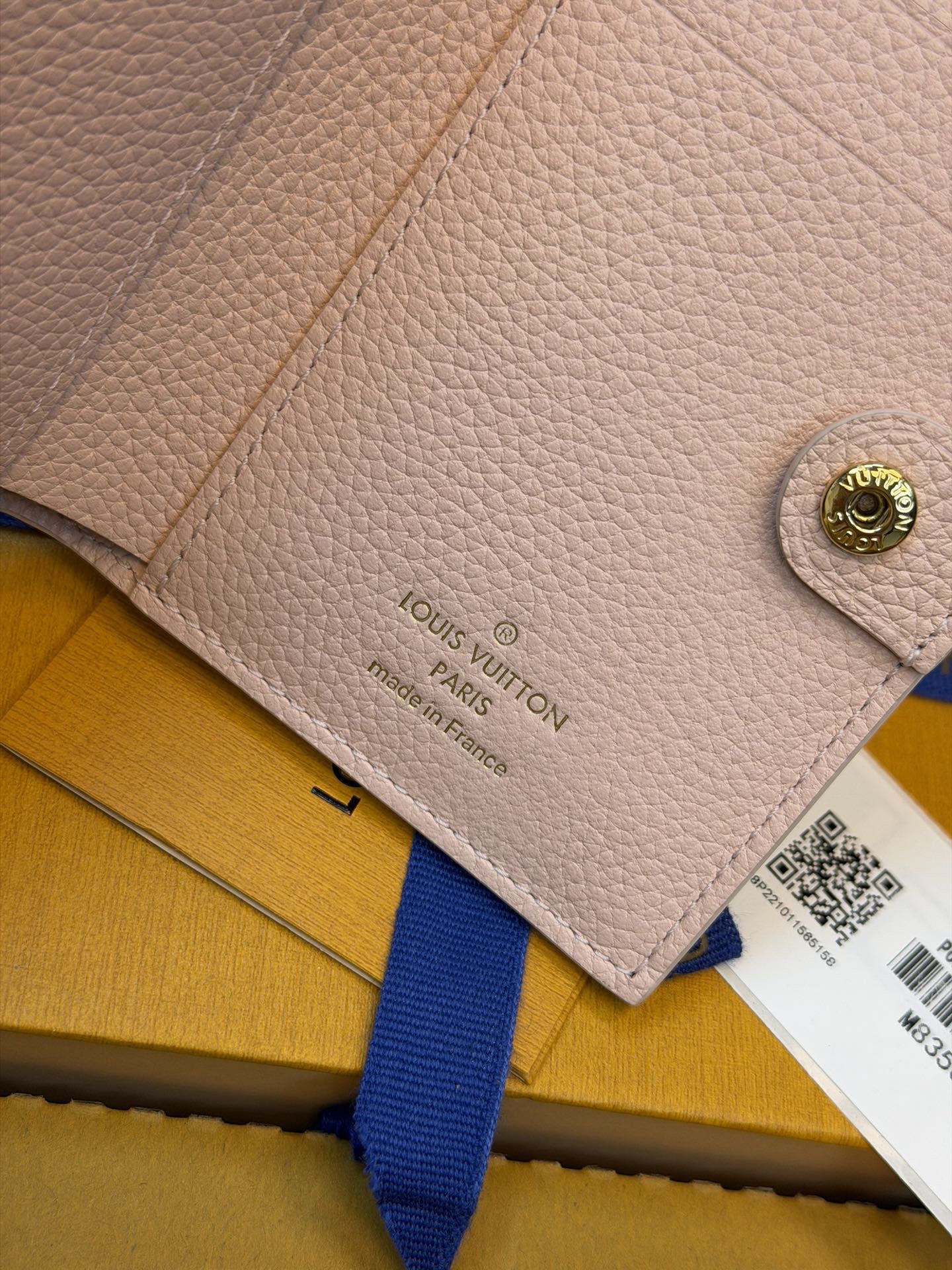 M83569 Lisa Wallet in Monogram Empreinte