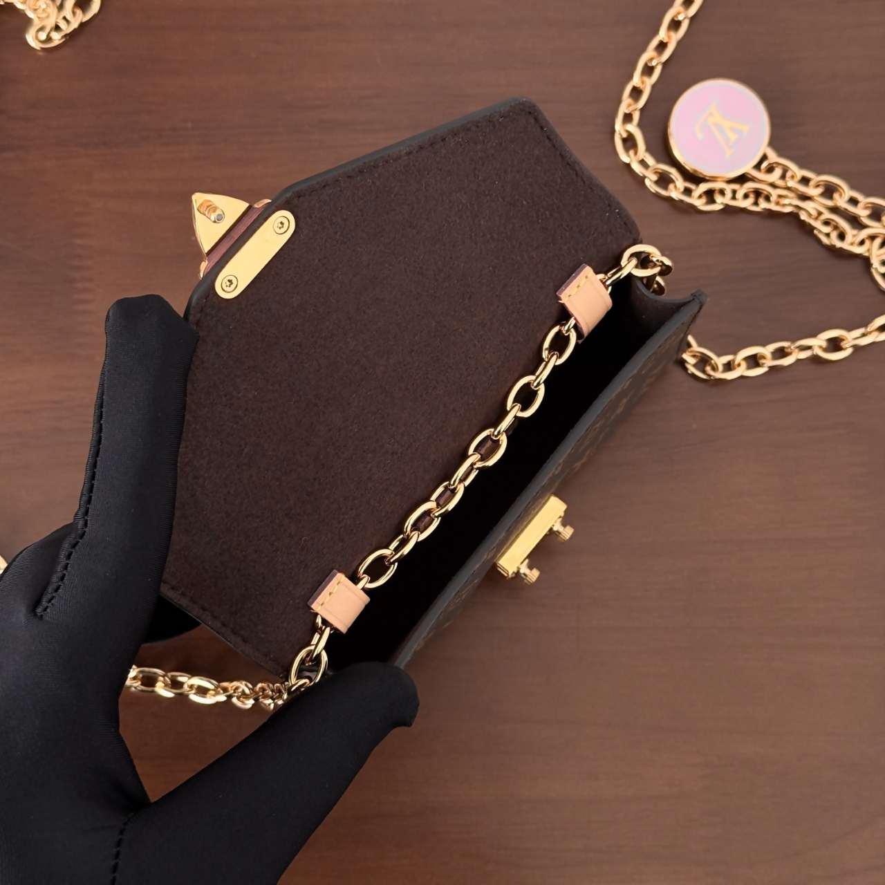 M4588Z ベルト･ポシェット･メティス