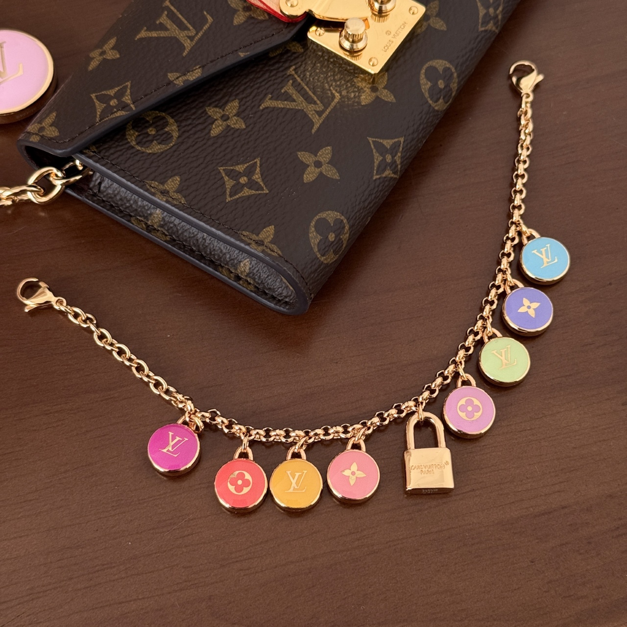 M4588Z ベルト･ポシェット･メティス