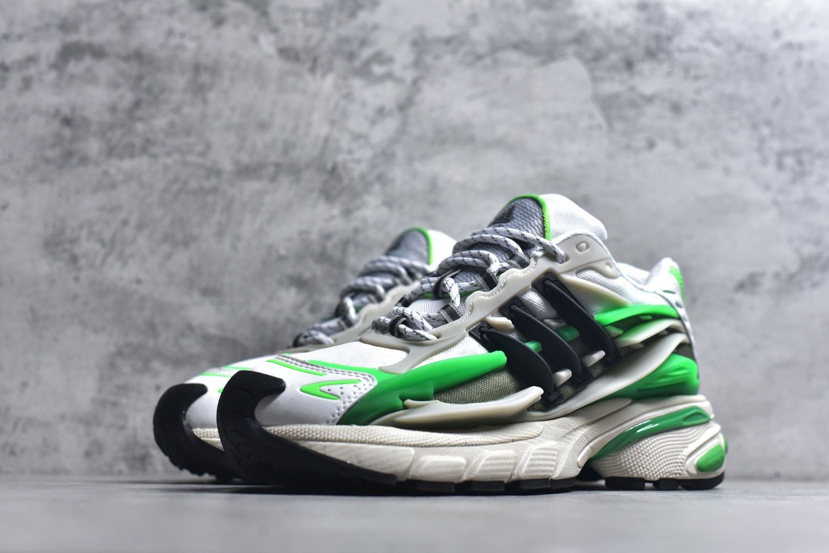 Pharrell Williams × adidas Adistar Jellyfish "Real Green"