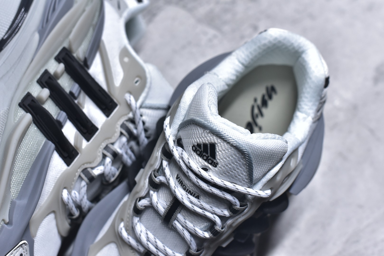 Pharrell Williams × adidas Adistar Jellyfish "MGH Solid Grey"