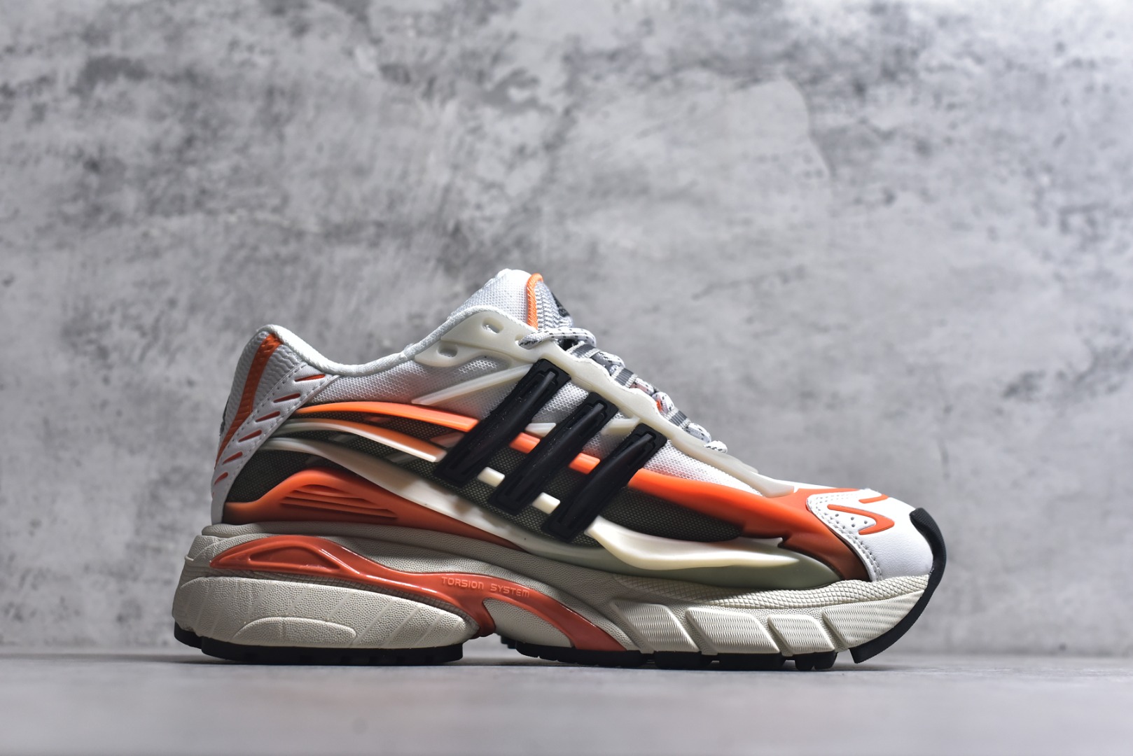 Pharrell Williams × adidas Adistar Jellyfish "Focus Olive/Core Black/Orange"