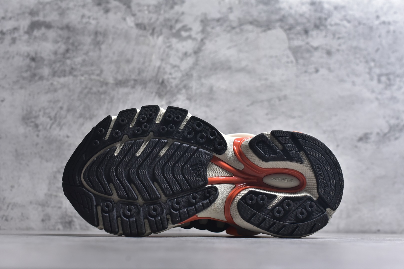 Pharrell Williams × adidas Adistar Jellyfish "Focus Olive/Core Black/Orange"