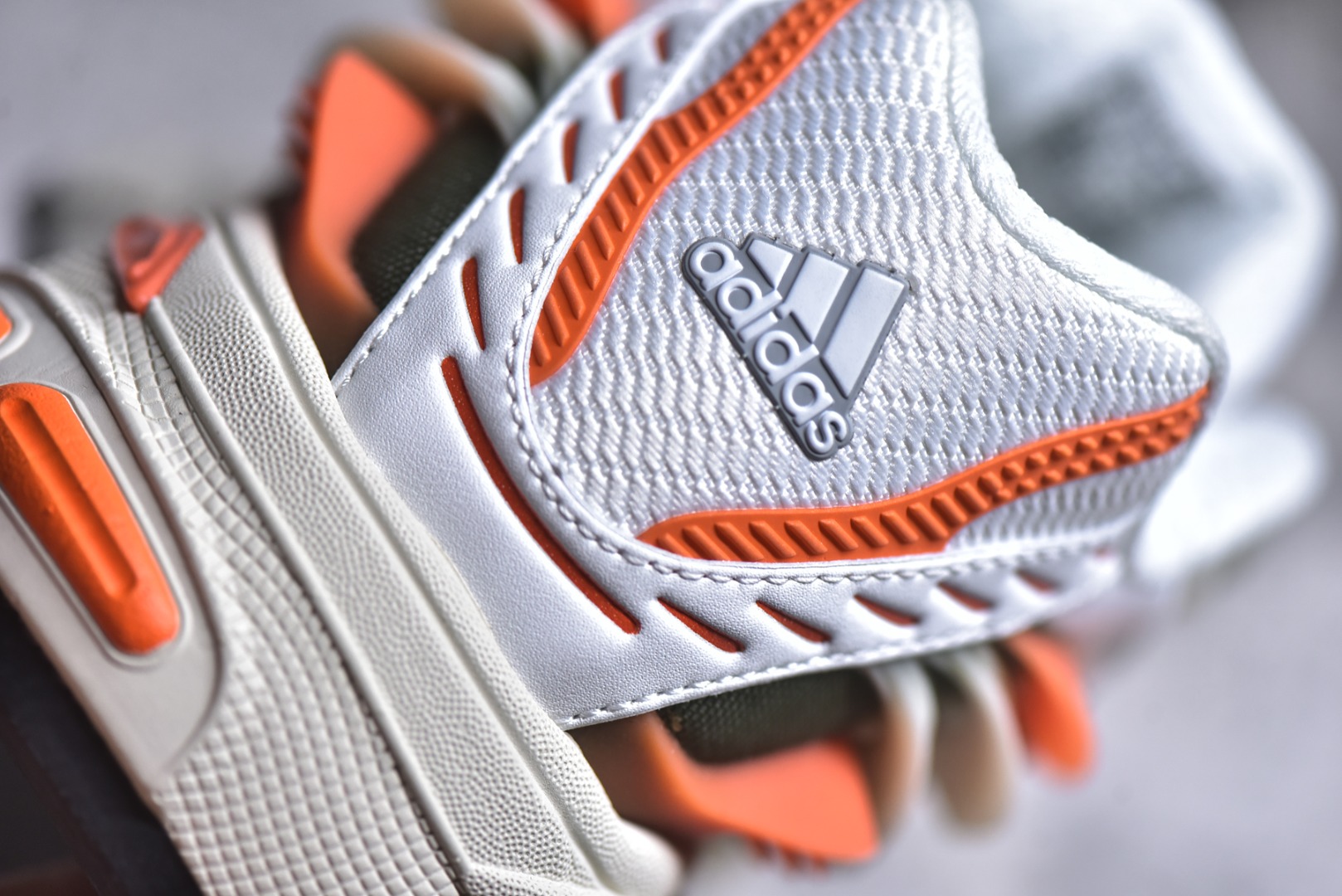 Pharrell Williams × adidas Adistar Jellyfish "Focus Olive/Core Black/Orange"