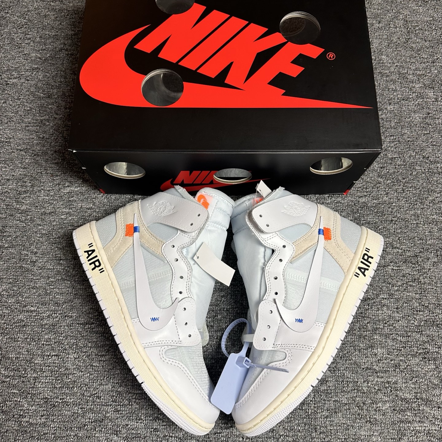 Off-White × Nike Air Jordan 1 Retro High OG "Alaska"