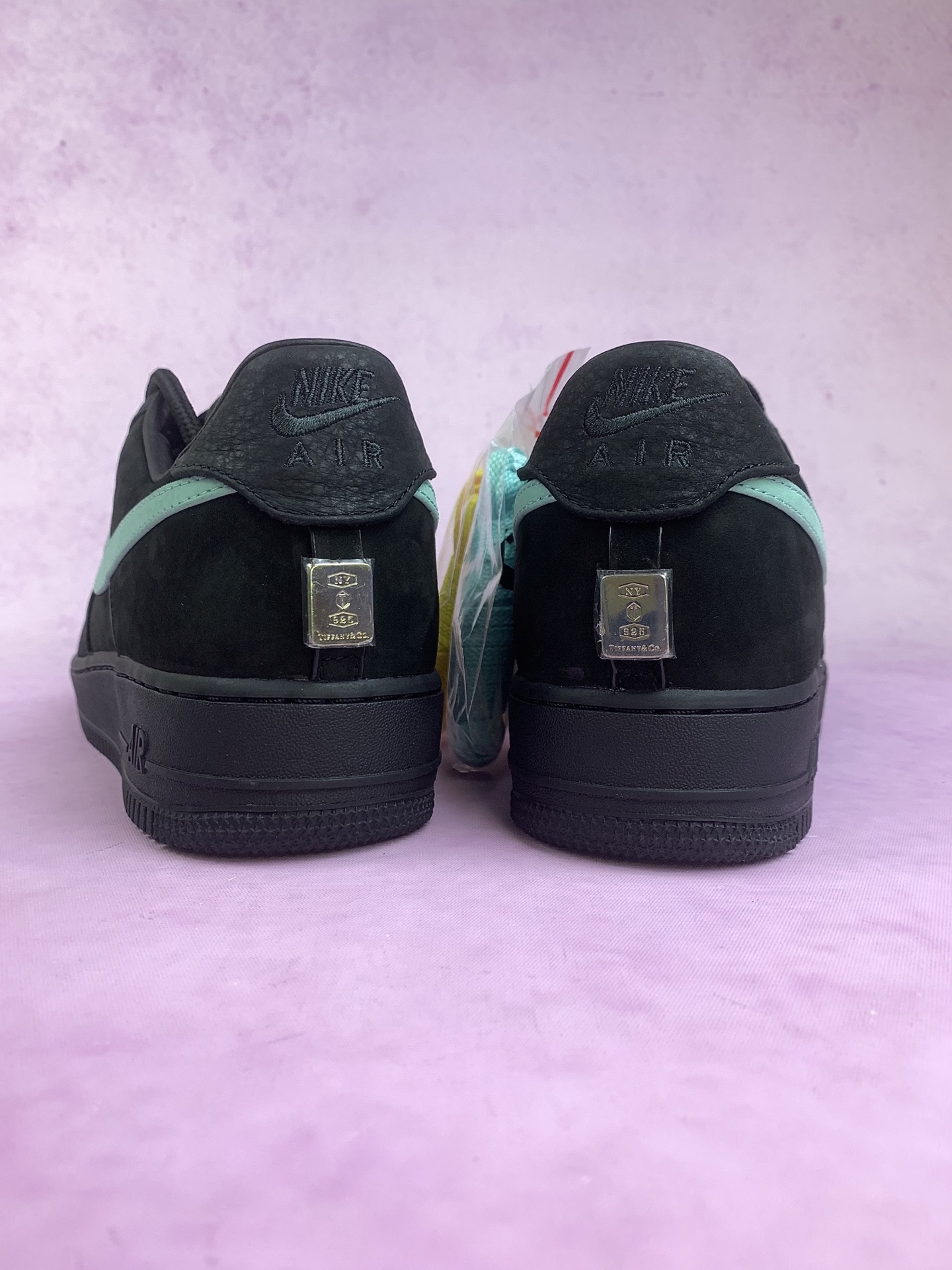 Tiffany & Co. × Nike Air Force 1 Low "1837"