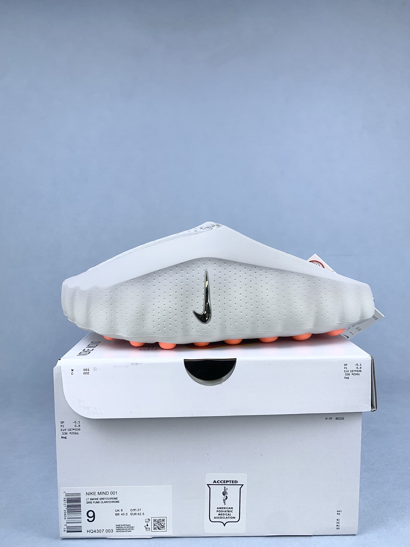 Nike Mind 001 Mules "Light Smoke Grey/Hyper Crimson"