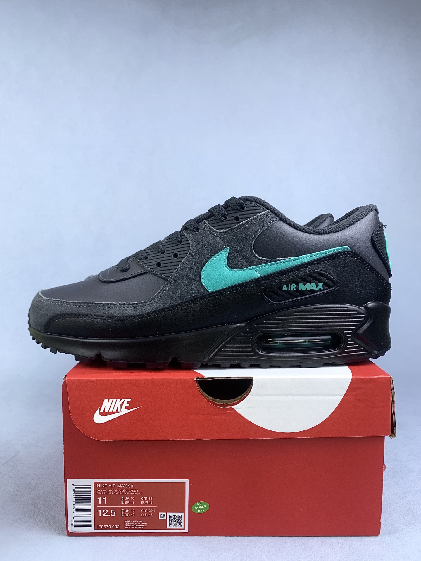 Nike Air Max 90 "Black Tiffany"