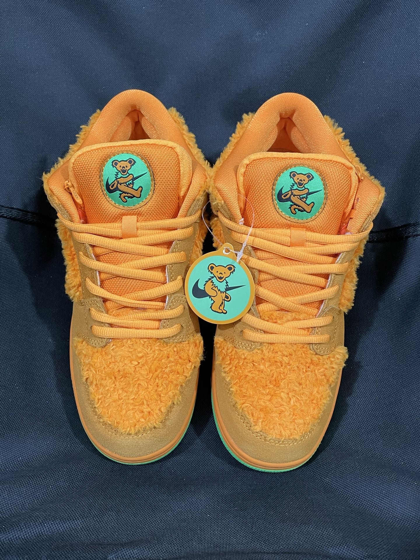 GRATEFUL DEAD × Nike SB Dunk Low "Orange Bear"