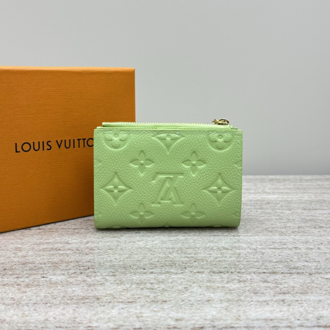 M14088 LV x TM Lisa Wallet