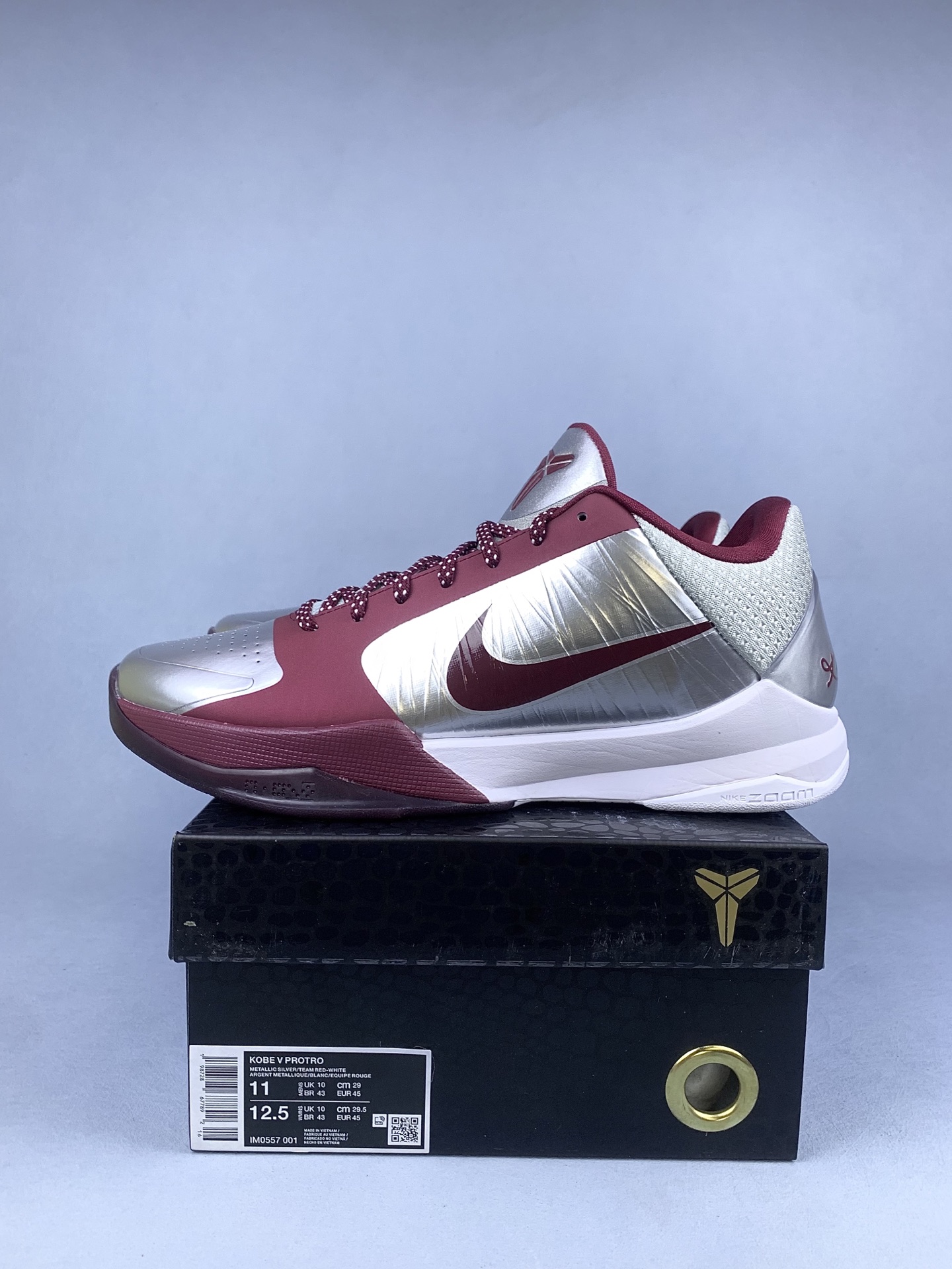 Nike Kobe 5 Protro "Lower Merion Aces Away"
