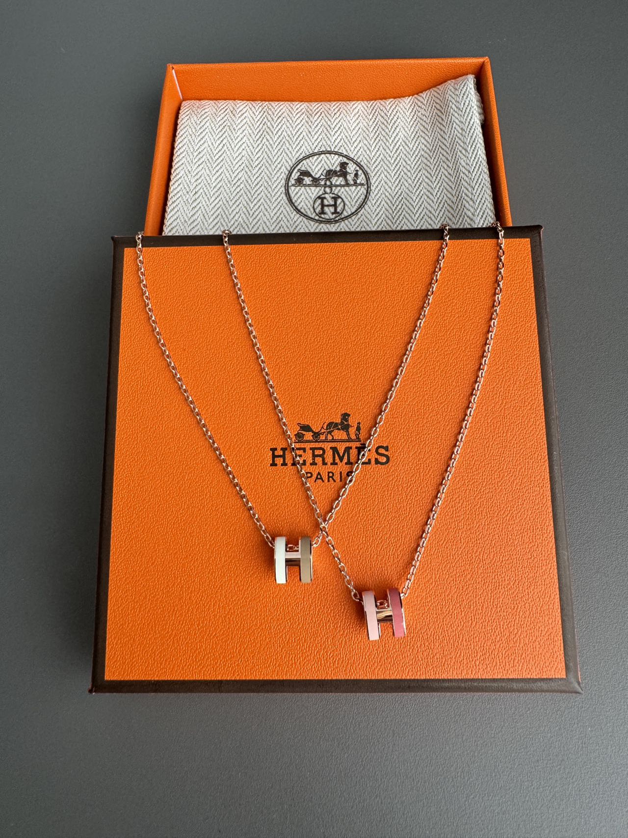 Hermès Mini Pop H Rocabar Necklace