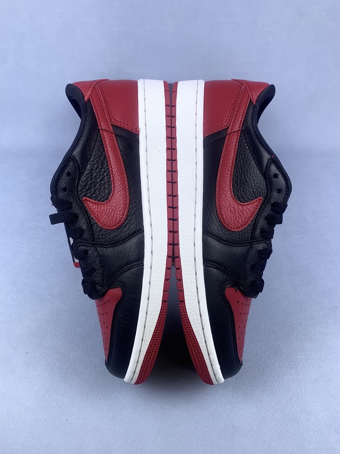 Nike Air Jordan 1 Retro Low OG "Banned"