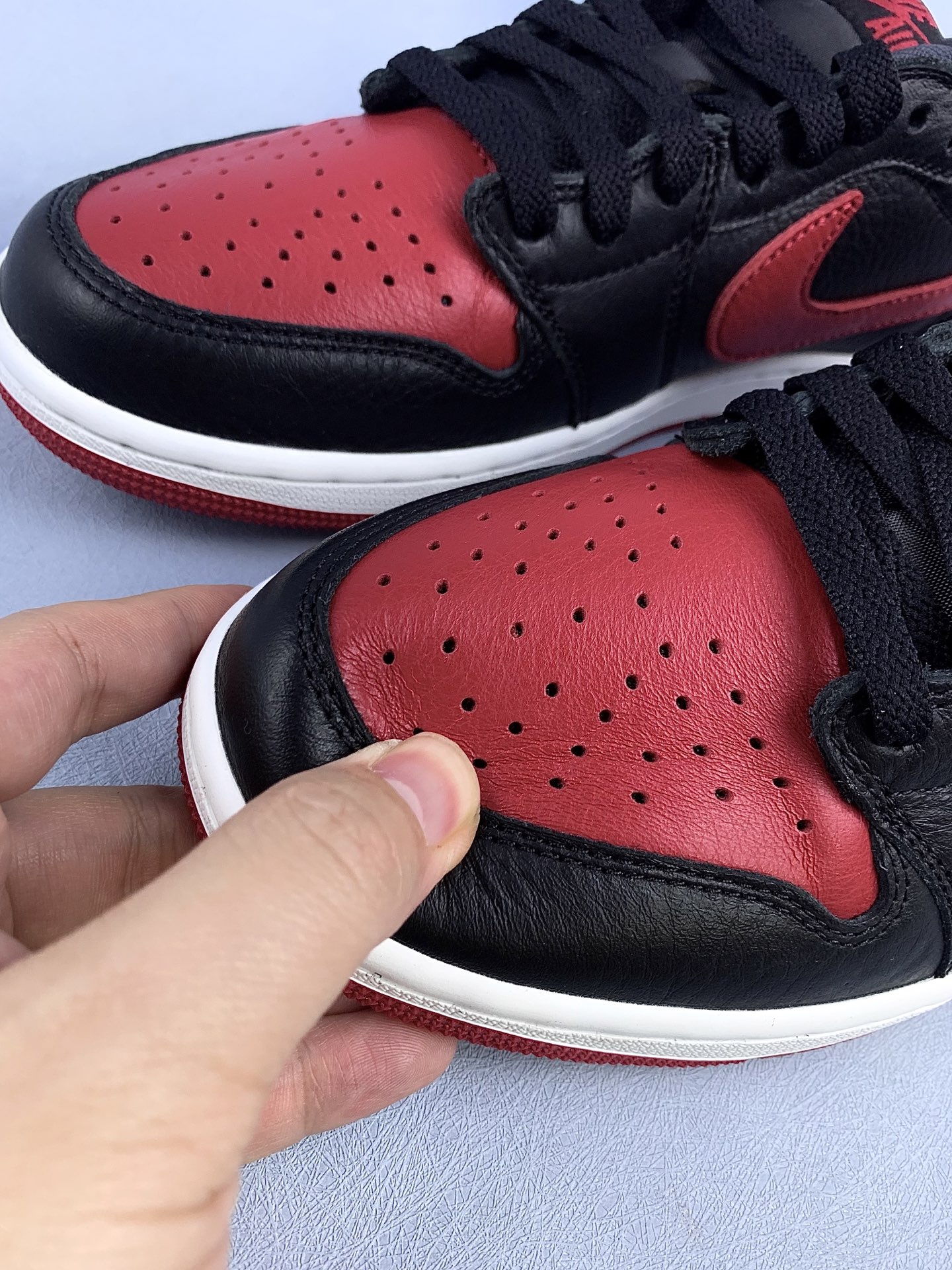 Nike Air Jordan 1 Retro Low OG "Banned"